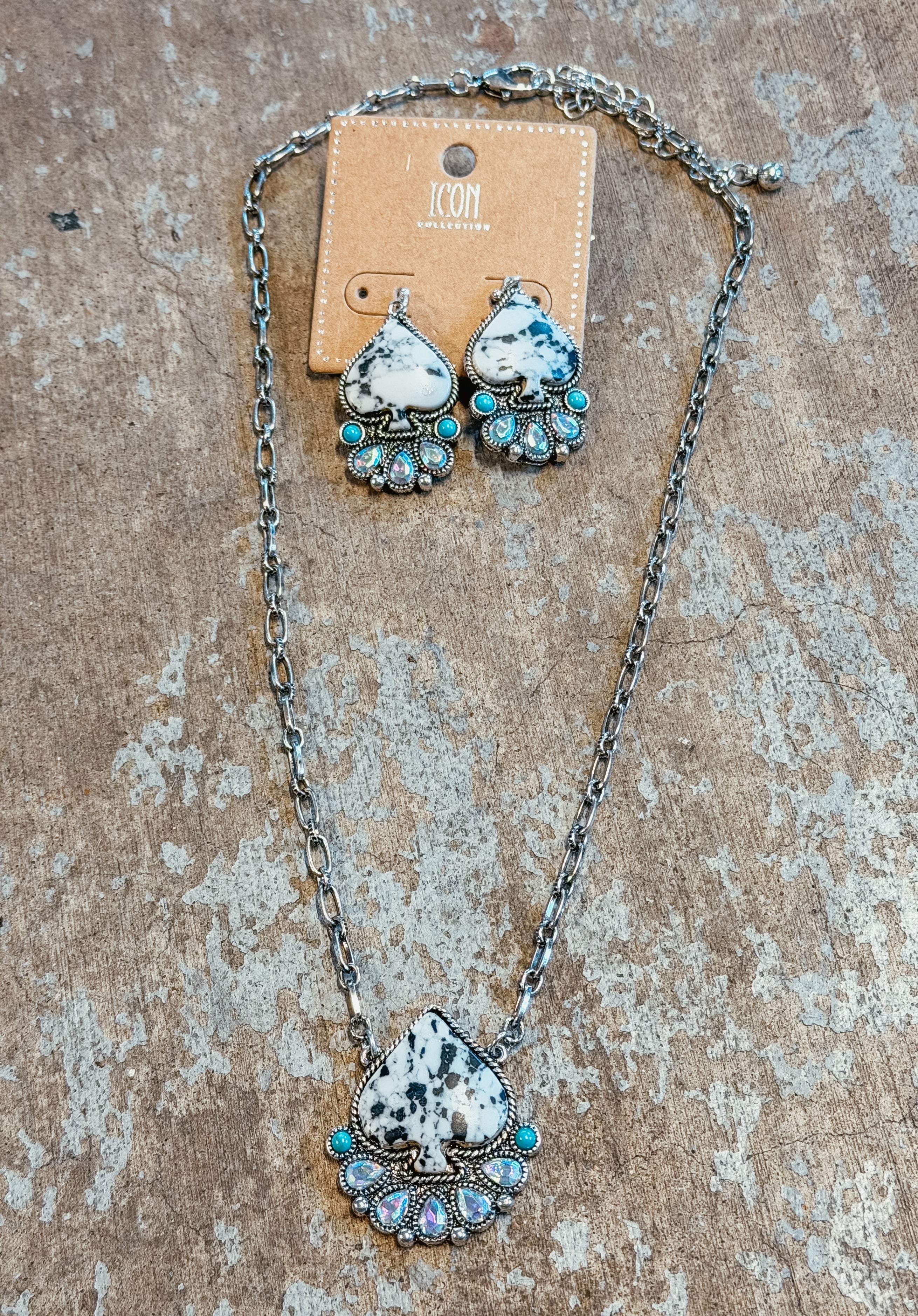 White Spade Stone Necklace & Earring Set – Turquoise + AB Crystal Western Glam Set
