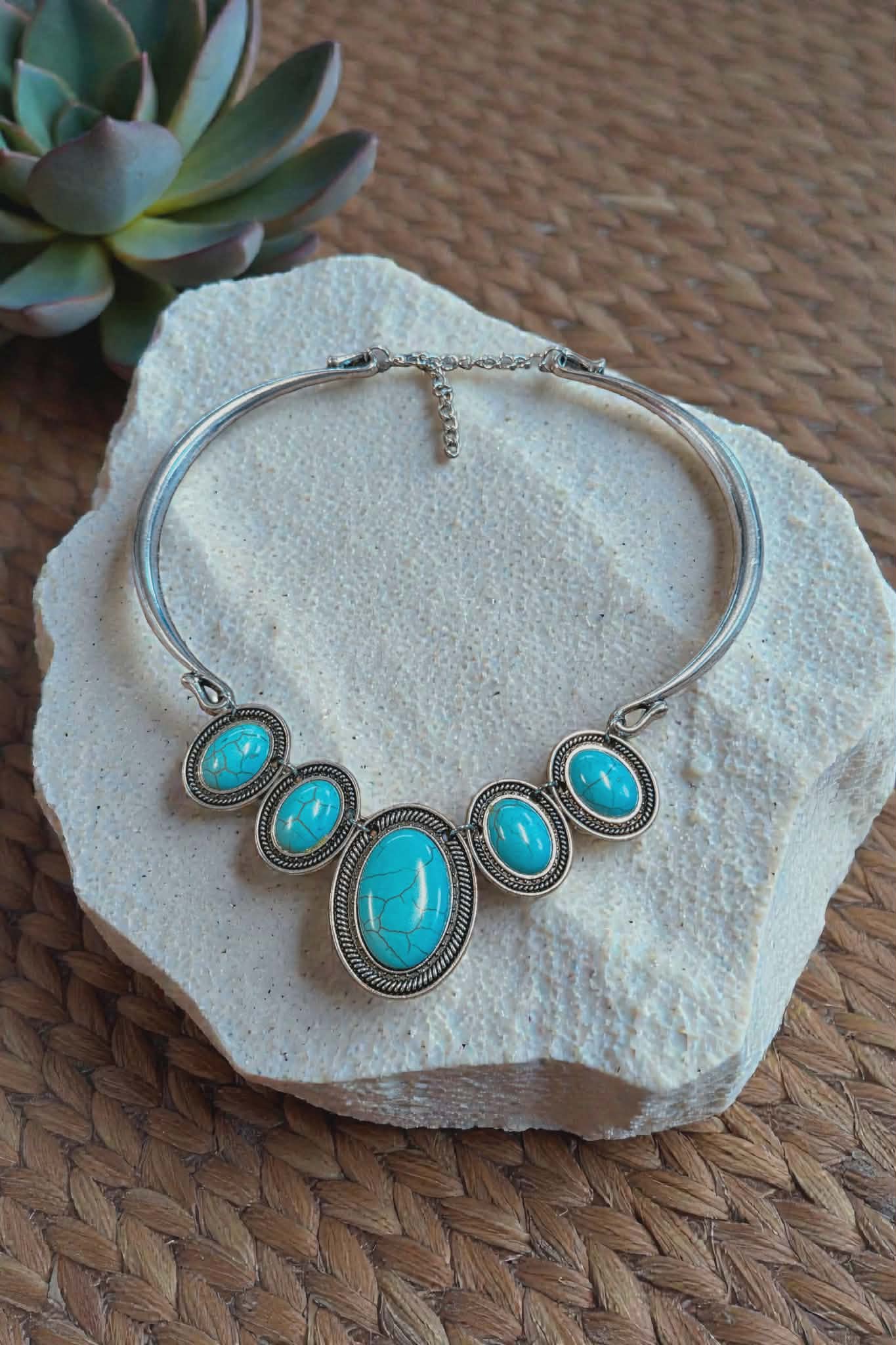 Turquoise Oval Statement Collar Necklace – Western Silver Tone Bib Necklace